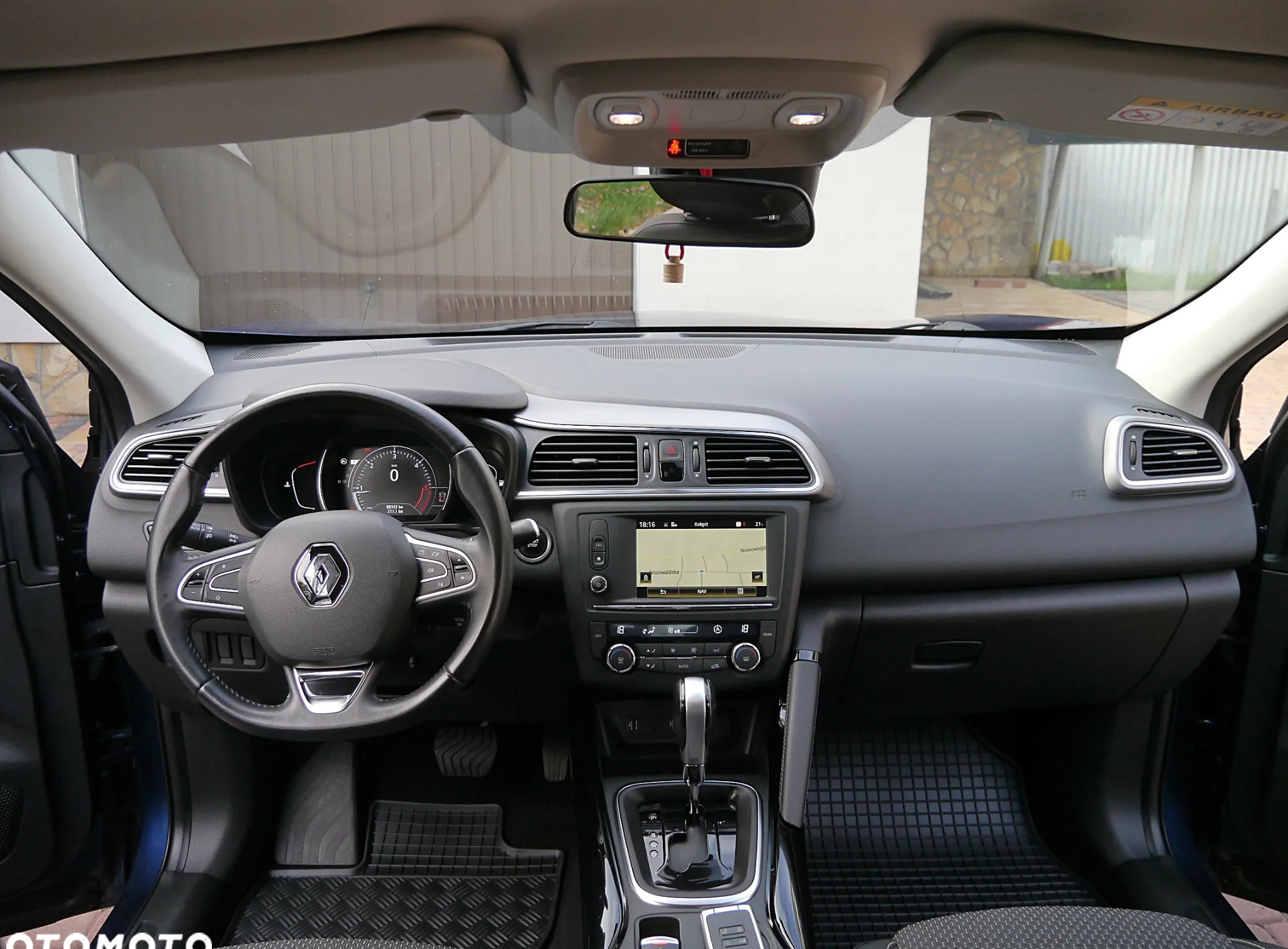 Renault Kadjar cena 59900 przebieg: 88000, rok produkcji 2016 z Sośnicowice małe 277